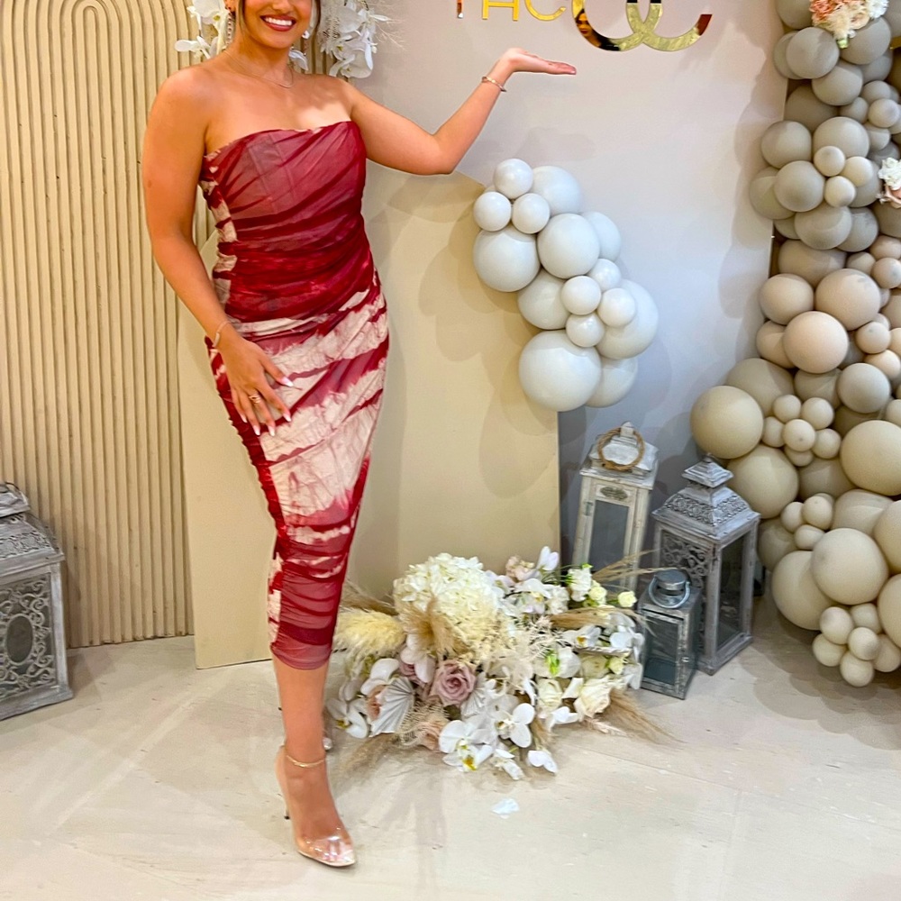 Sexy Natalie Halcro ZARA Tie Dress 🥀